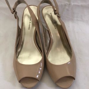 Etienne Aigner pumps